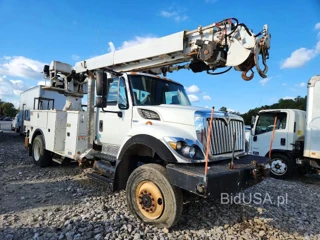 INTERNATIONAL 7000 7300