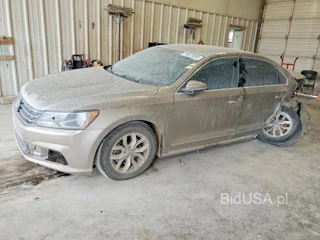 VOLKSWAGEN PASSAT S