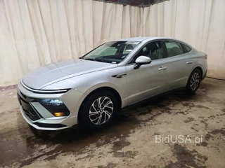 HYUNDAI SONATA HYBRID BLUE