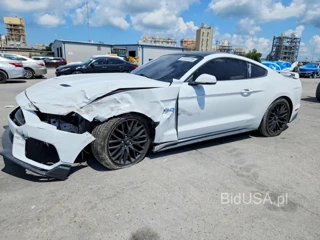 FORD MUSTANG GT