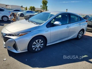 TOYOTA PRIUS PRIME XLE