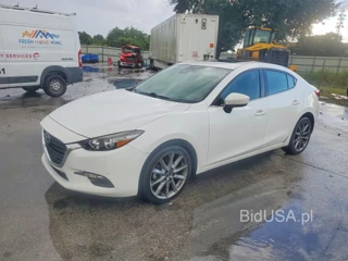 MAZDA 3 TOURING