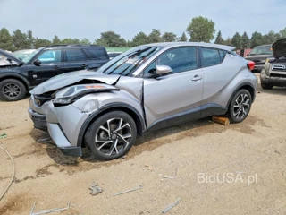 TOYOTA C-HR XLE