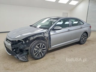 VOLKSWAGEN JETTA SE