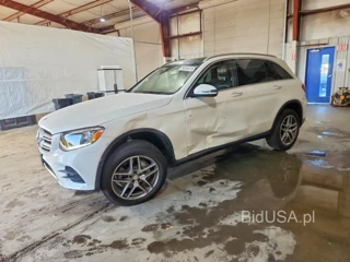 MERCEDES-BENZ GLC 300 4MATIC
