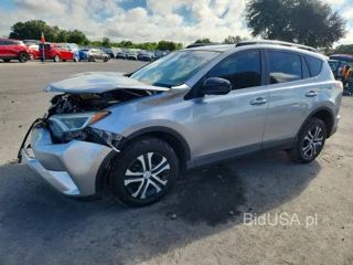 TOYOTA RAV4 LE