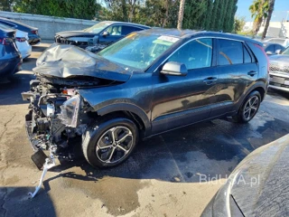 KIA NIRO LX