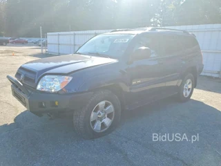 TOYOTA 4RUNNER SR5