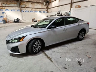 NISSAN ALTIMA SV