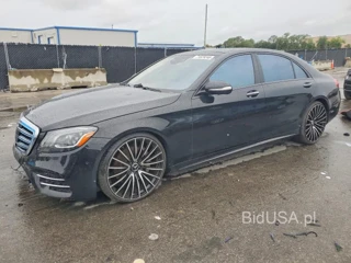 MERCEDES-BENZ S 560