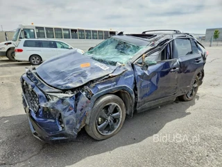 TOYOTA RAV4 XSE