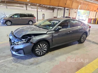 NISSAN ALTIMA SV