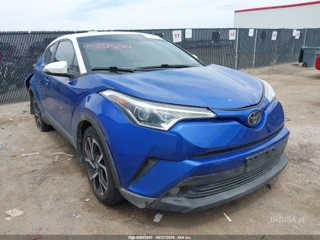 TOYOTA TOYOTA C-HR XLE PREMIUM