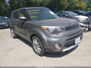 KIA KIA SOUL +