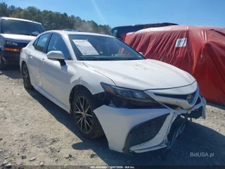 TOYOTA TOYOTA CAMRY SE HYBRID