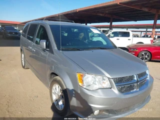 DODGE DODGE GRAND CARAVAN SXT