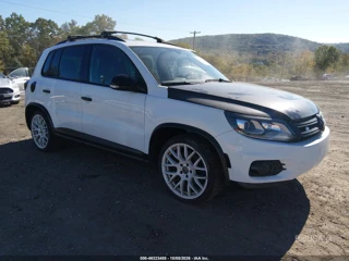 VOLKSWAGEN VOLKSWAGEN TIGUAN R-LINE