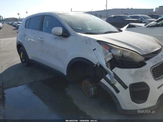 KIA KIA SPORTAGE LX