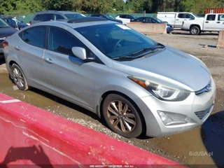 HYUNDAI HYUNDAI ELANTRA SE