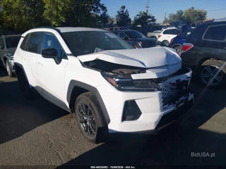 TOYOTA TOYOTA RAV4 XLE PREMIUM