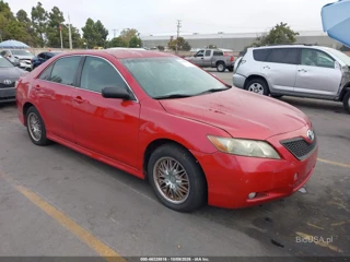 TOYOTA TOYOTA CAMRY SE