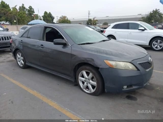 TOYOTA TOYOTA CAMRY SE V6