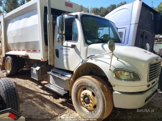 FREIGHTLINER FREIGHTLINER M2 106 MEDIUM DUTY