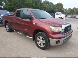 TOYOTA TOYOTA TUNDRA SR5 5.7L V8