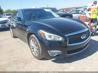 INFINITI INFINITI Q70 3.7X