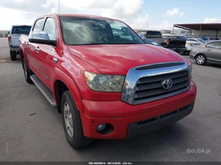 TOYOTA TOYOTA TUNDRA LIMITED 5.7L V8