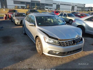 VOLKSWAGEN VOLKSWAGEN PASSAT 2.0T SE
