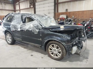 VOLVO VOLVO XC90 3.2