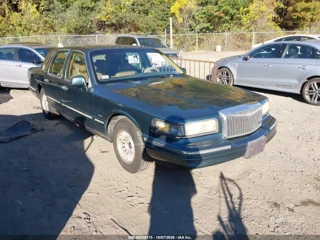 LINCOLN LINCOLN TOWN CAR EXECUTIVE