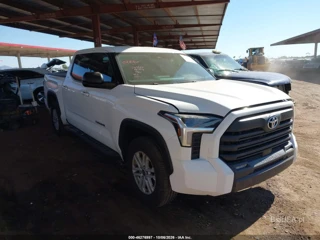 TOYOTA TOYOTA TUNDRA SR5