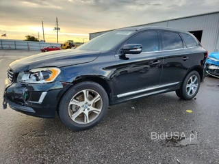 VOLVO XC60 T6 PREMIER
