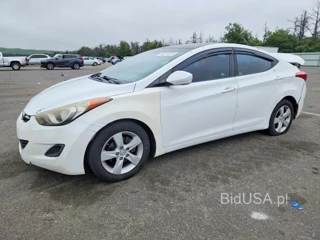 HYUNDAI ELANTRA GLS