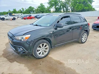 MITSUBISHI OUTLANDER SPORT SE