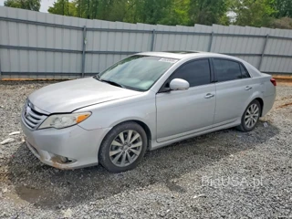 TOYOTA AVALON LIMITED