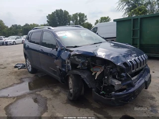JEEP JEEP CHEROKEE LATITUDE FWD
