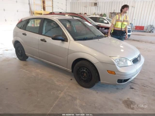 FORD FORD FOCUS ZX5