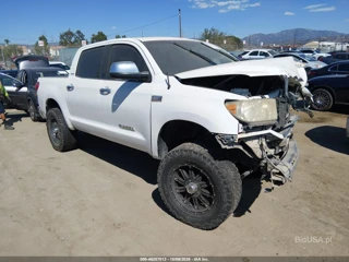 TOYOTA TOYOTA TUNDRA LIMITED 5.7L V8