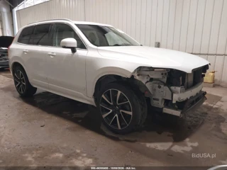VOLVO VOLVO XC90 T6 MOMENTUM 6 PASSENGER