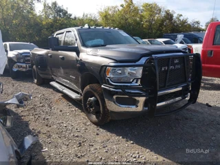 RAM RAM 3500 TRADESMAN  4X4 8' BOX