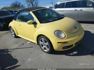 VOLKSWAGEN VOLKSWAGEN NEW BEETLE 2.5