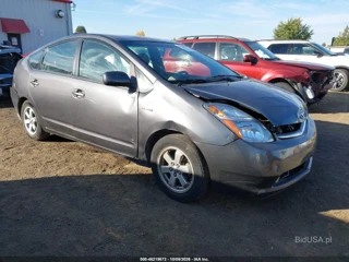 TOYOTA TOYOTA PRIUS