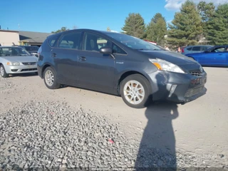 TOYOTA TOYOTA PRIUS V TWO