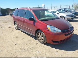 TOYOTA TOYOTA SIENNA LE