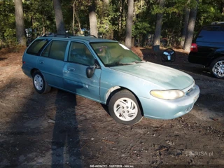 FORD FORD ESCORT SE