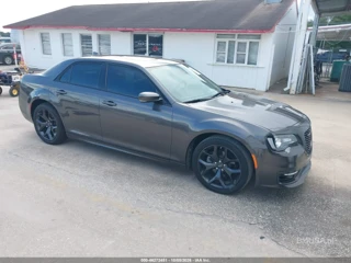 CHRYSLER CHRYSLER 300 TOURING L