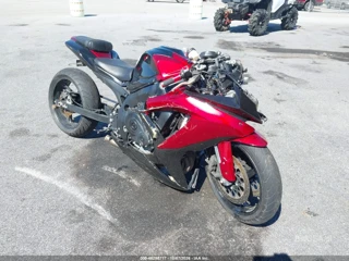 SUZUKI SUZUKI GSX-R750